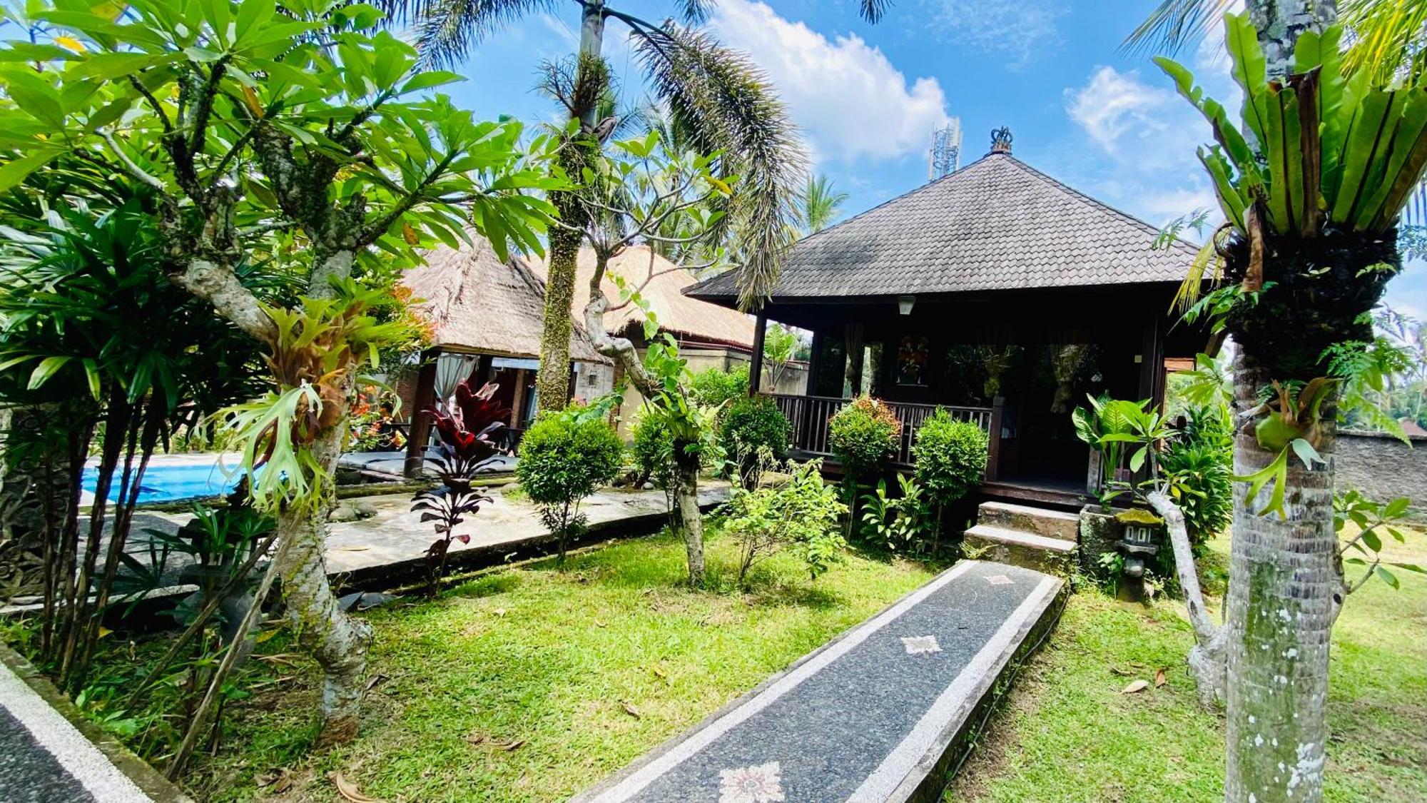 Dong Loka Guesthouse Bali Carangsari Extérieur photo